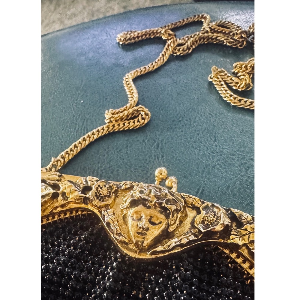 Whiting & Davis Black Mesh Evening Bag Gold Tone‎ Goddess Frame Vintage USA 8x5" - Picture 2 of 10